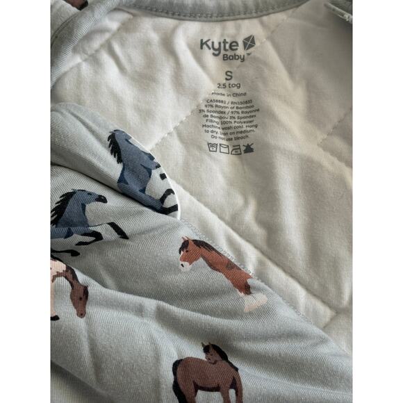Kyte Baby Bamboo Size Small 2.5 TOG Sleep Sack EUC Horses - Picture 5 of 5